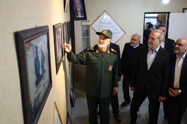 حضور رییس جمهور در پایگاه منتظران شهادت اهواز