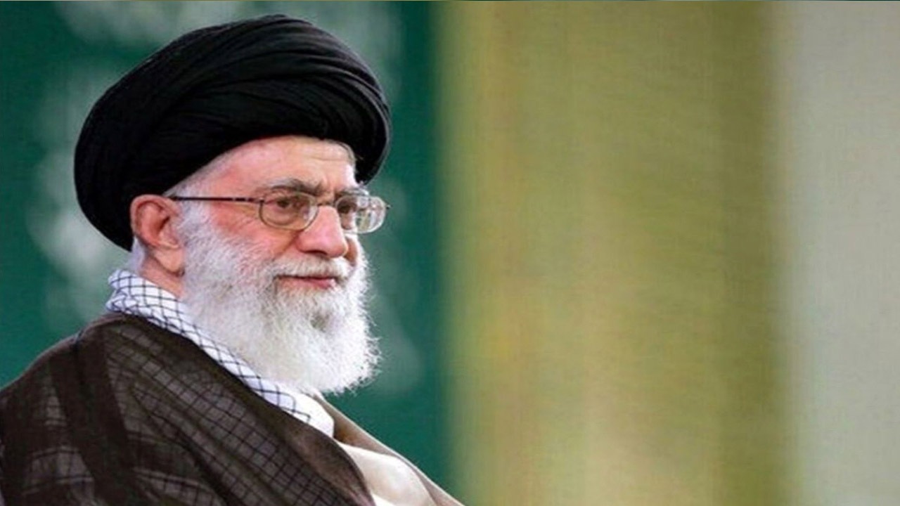 نظام اسلامی؛ تنها مانع سیادت آمریکا