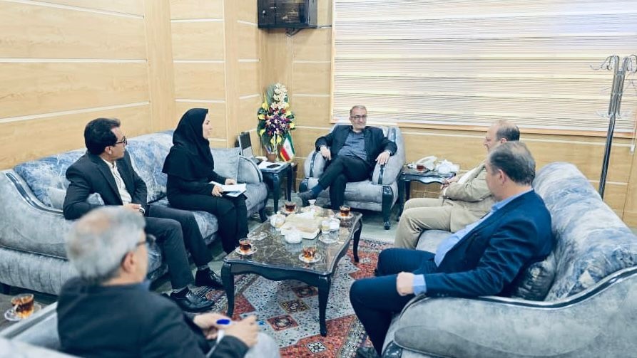 جلسه هم اندیشی در خصوص مسایل و مشكلات صنعتگران برگزار شد