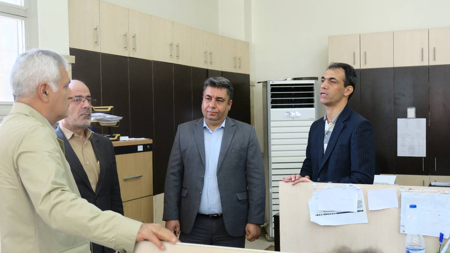 بازدید و بررسی میدانی دکتر بهزاد شیری مدیرعامل پست بانک ایران از وضعیت ارائه خدمات شعبه ایران خودرو