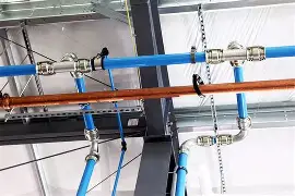 خدمت رسانی در حوزه آب و آبفا در سراسر کشور تداوم دارد
