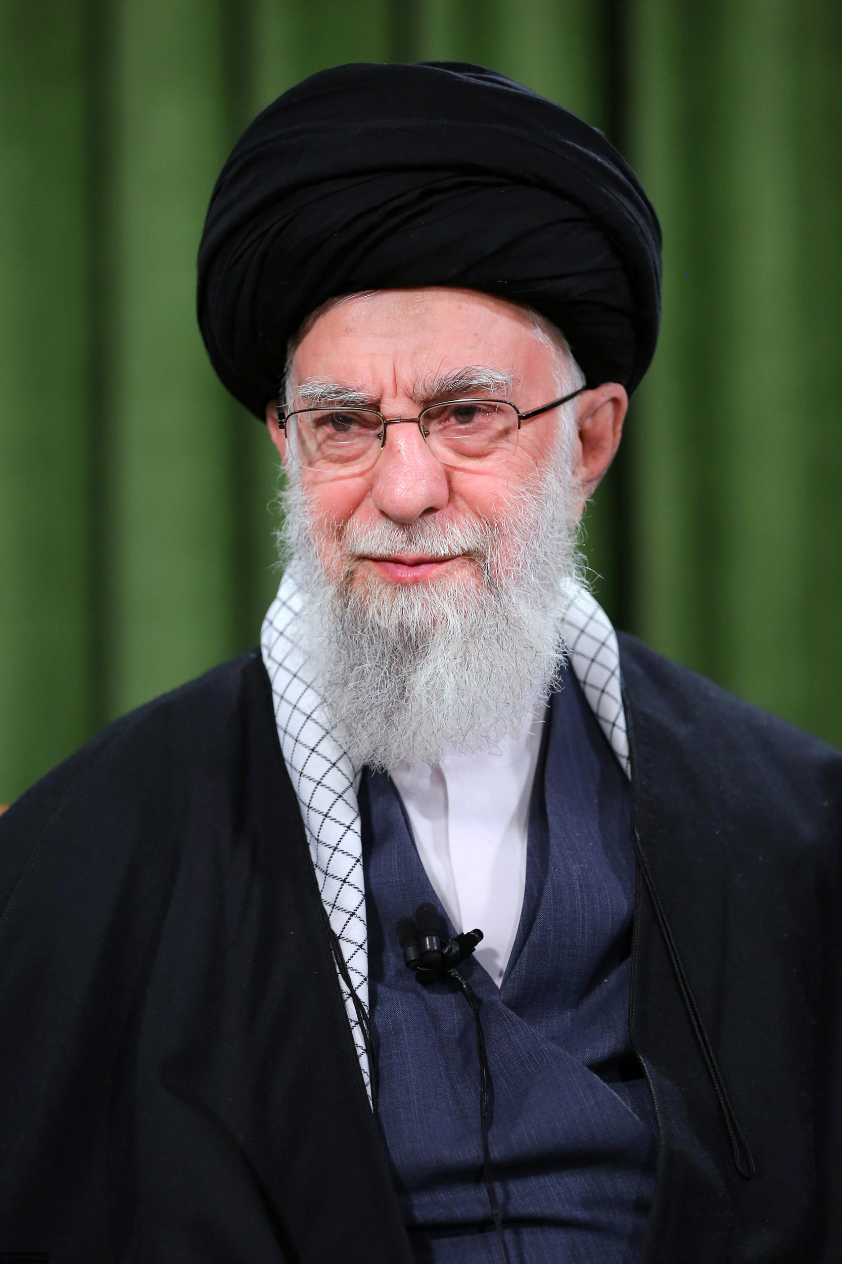 حج تمرین هجرت به زندگی توحیدی است/دولت‌های اسلامی باید در برابر جنایات رژیم صهیونی بایستند