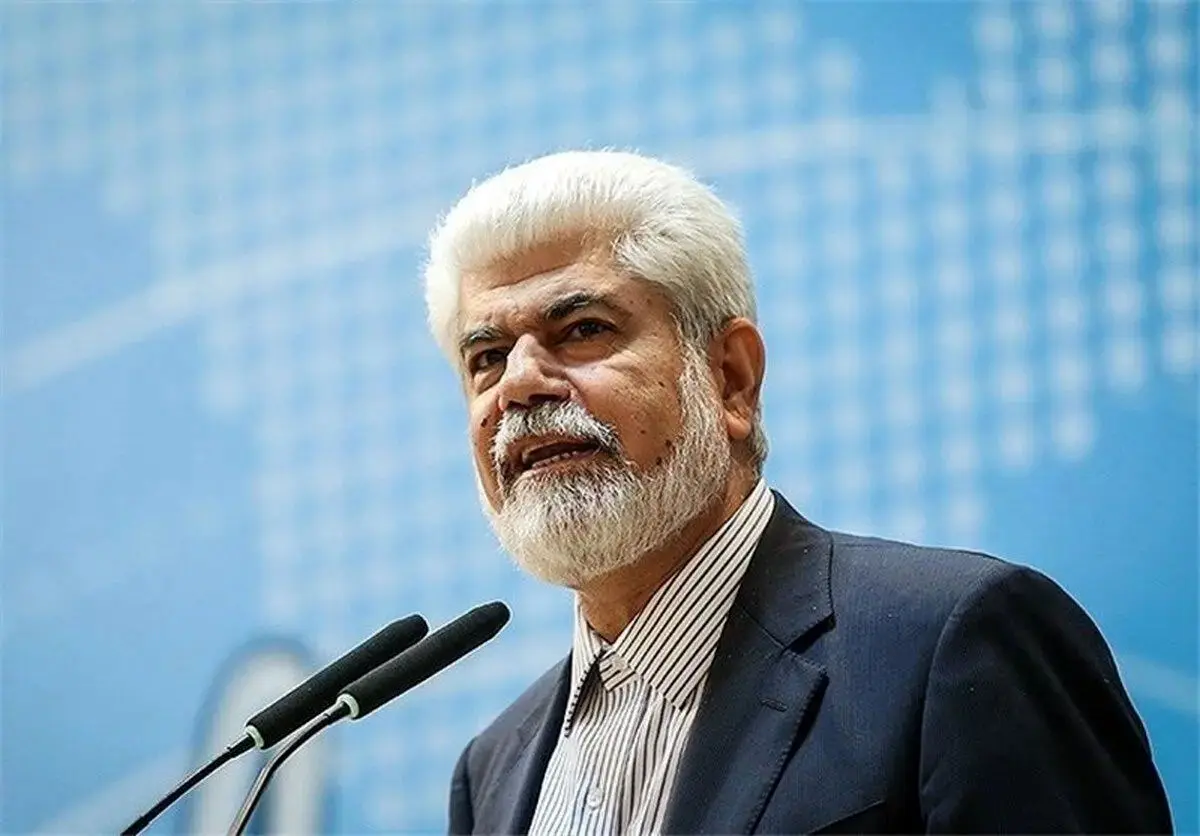 درمان مجروحان جنگ تحمیلی ۱۲ روزه به صورت رایگان/ بیمارستان‌ها و مراکز بهداشتی آسیب دیده از حملات بازسازی می‌شوند/ کمبود دارو و اقلام پزشکی نداریم