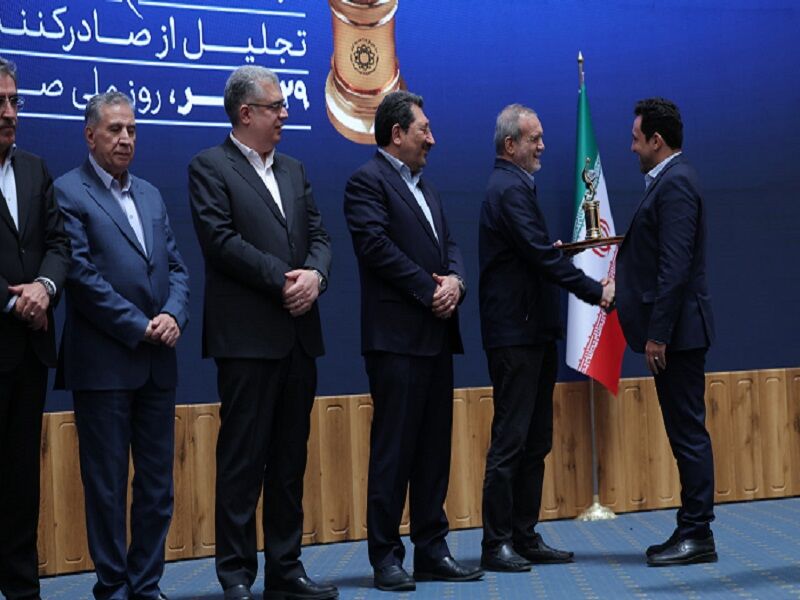 تقدیر رییس جمهور از عملکرد صادراتی درخشان شرکت نفت سپاهان