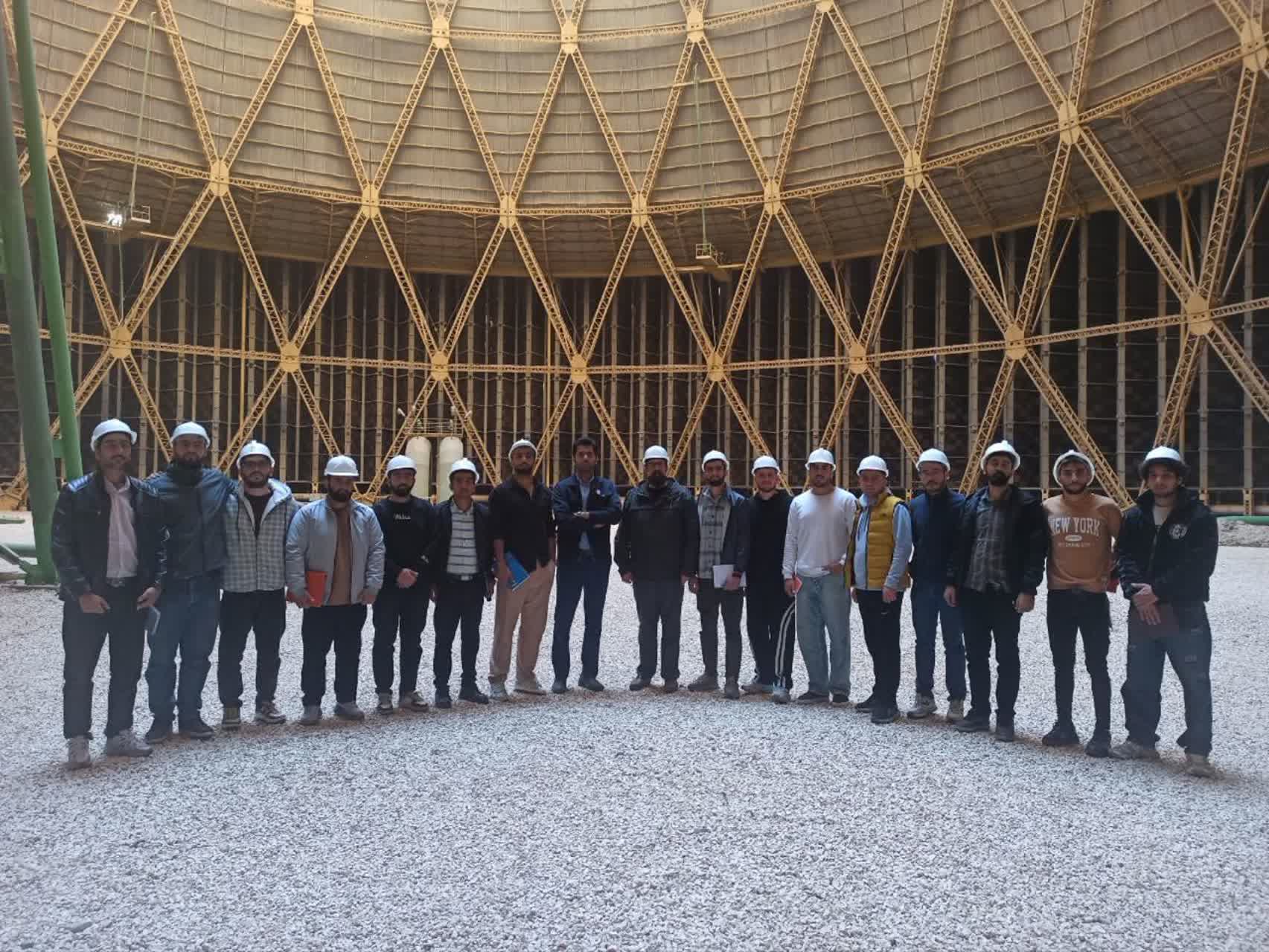 بازدید دانشجویان دانشکده فنی شهید مفتح همدان از نیروگاه شهید مفتح