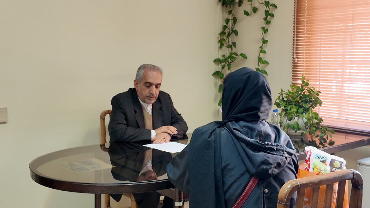 بیان بی‌واسطه دغدغه‌ها و مشکلات مردمی با فرماندار شهرستان همدان